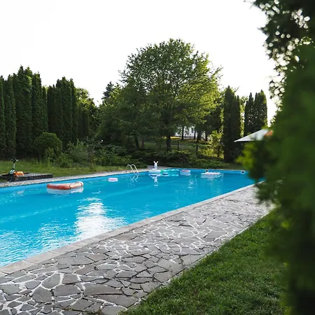 Na Farme Cerovo Aparthotel Radzovce (Lucenec)